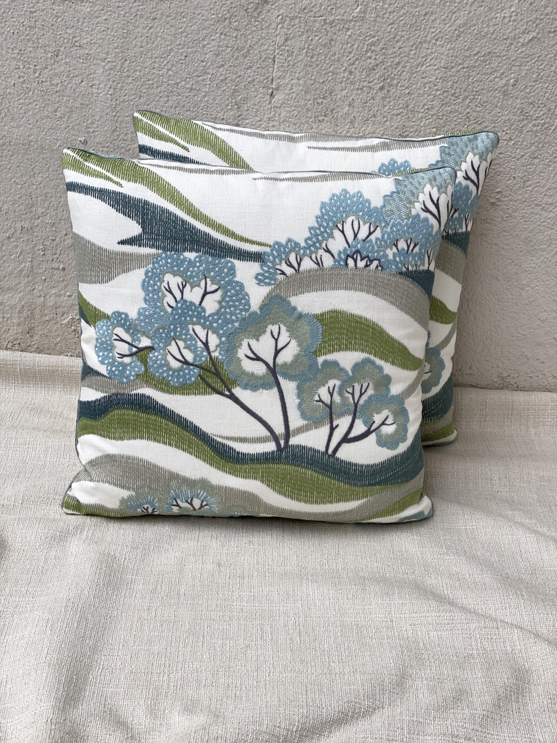 Cowtan & Tout Uppark Pillows