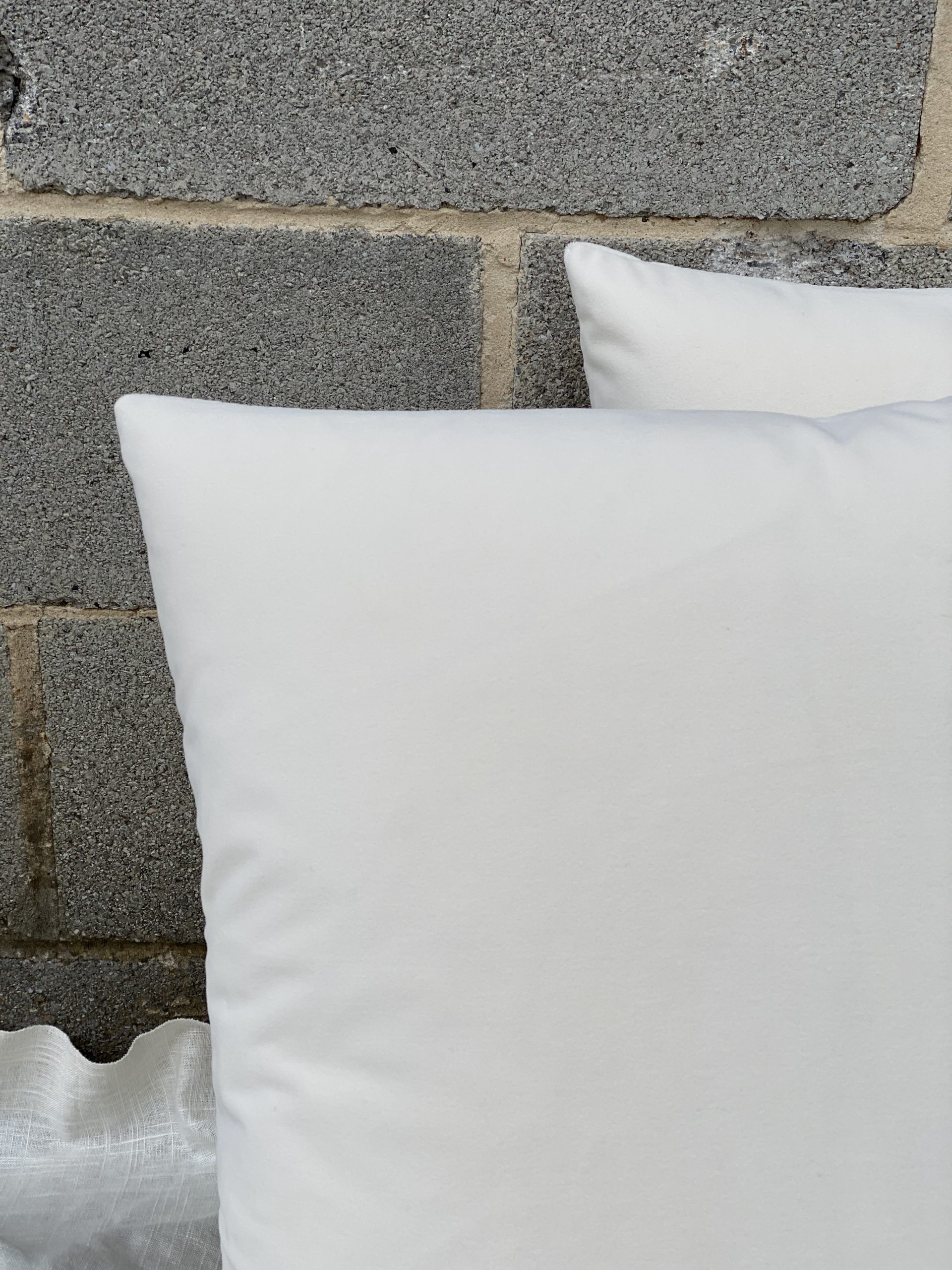 Villa Nova Pillows