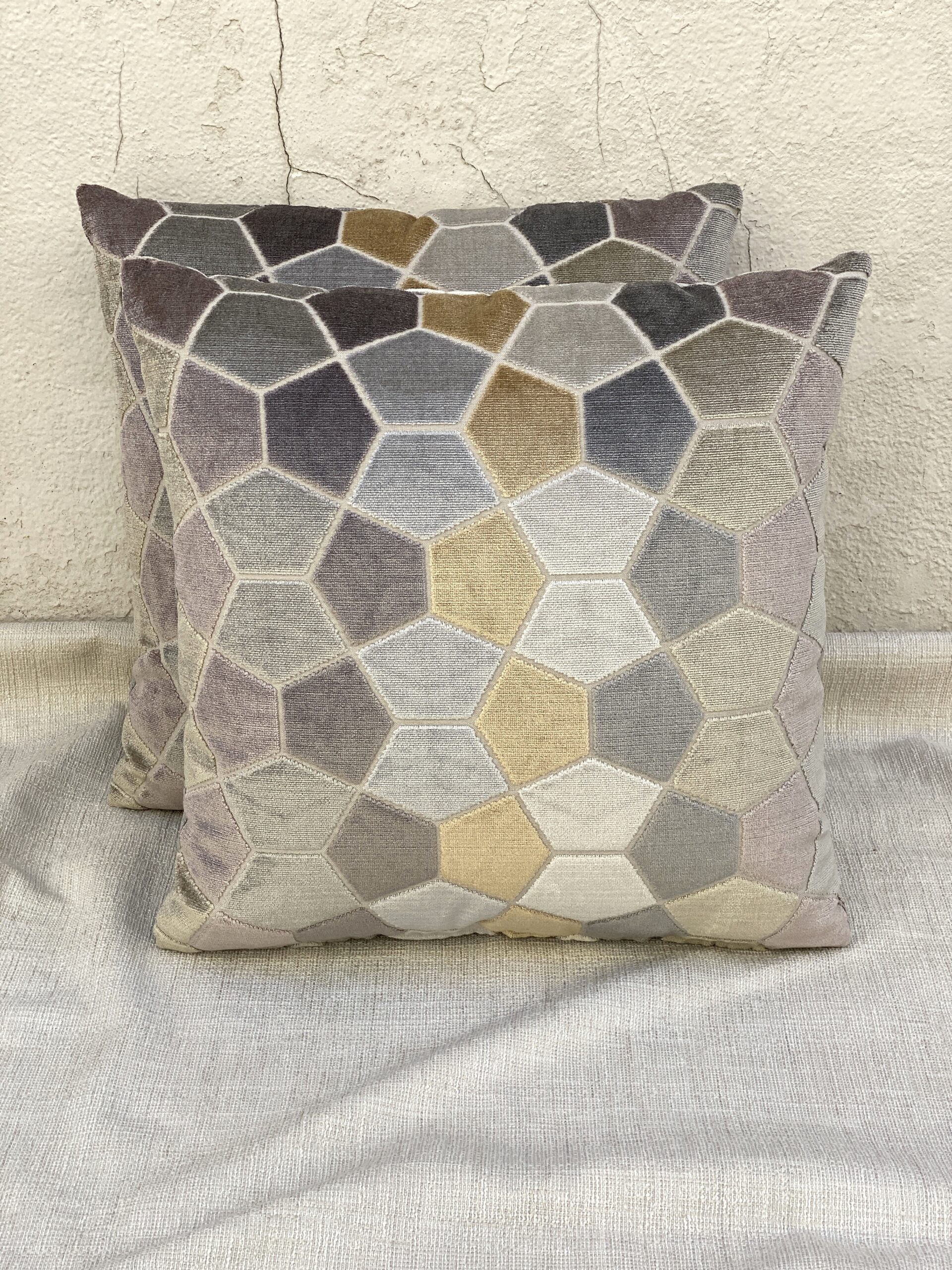 Kravet 35309 Pillows