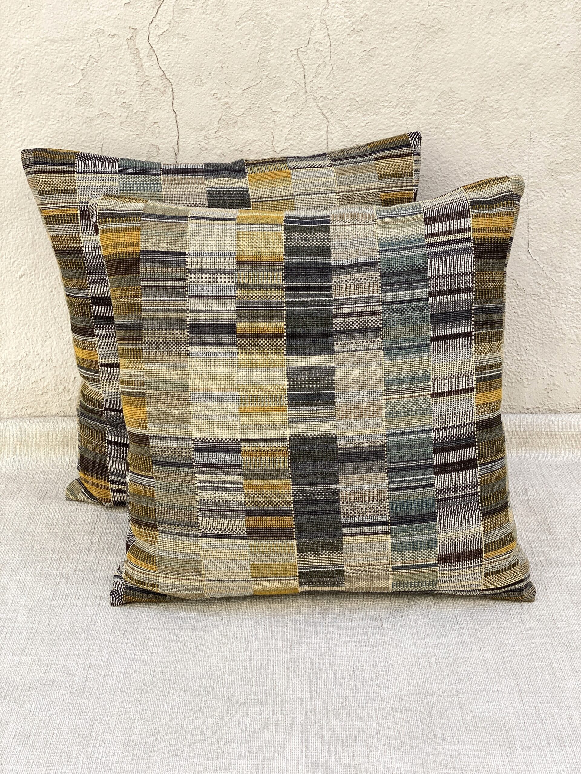 Clerance House Oakpark Pillows