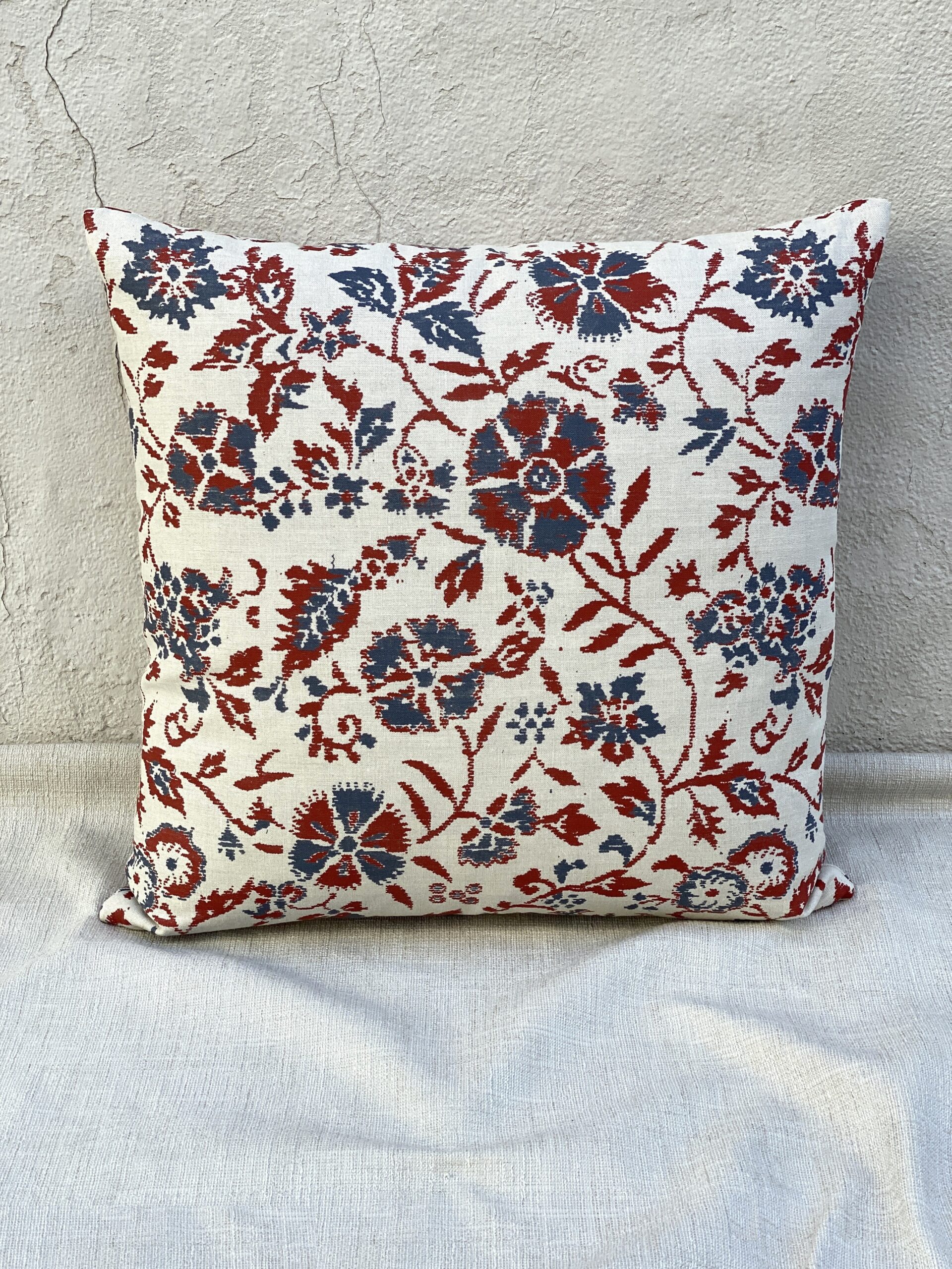 Virginia Kraft Hana Square Pillows