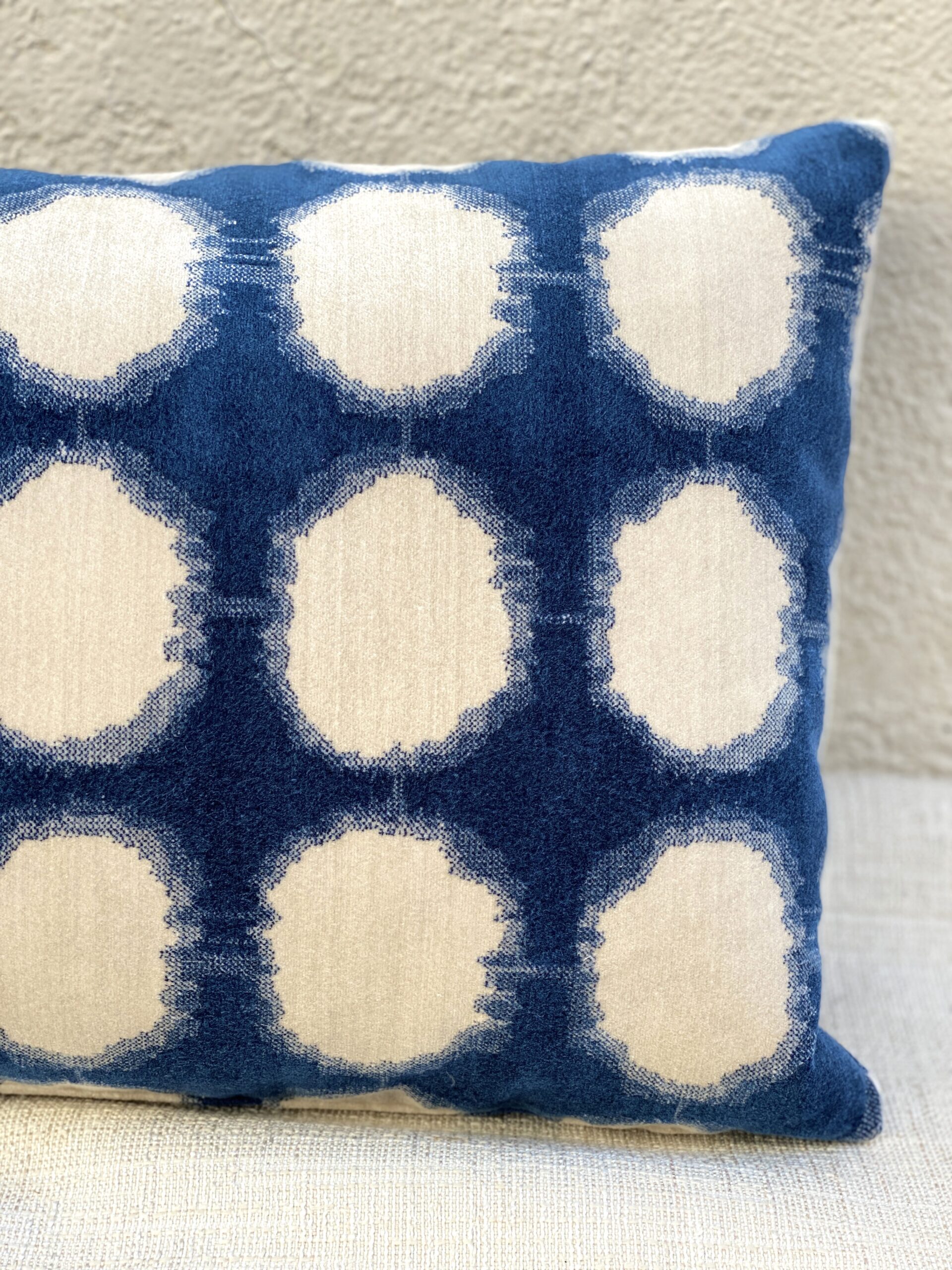 Fabricut In Crowd Pillows