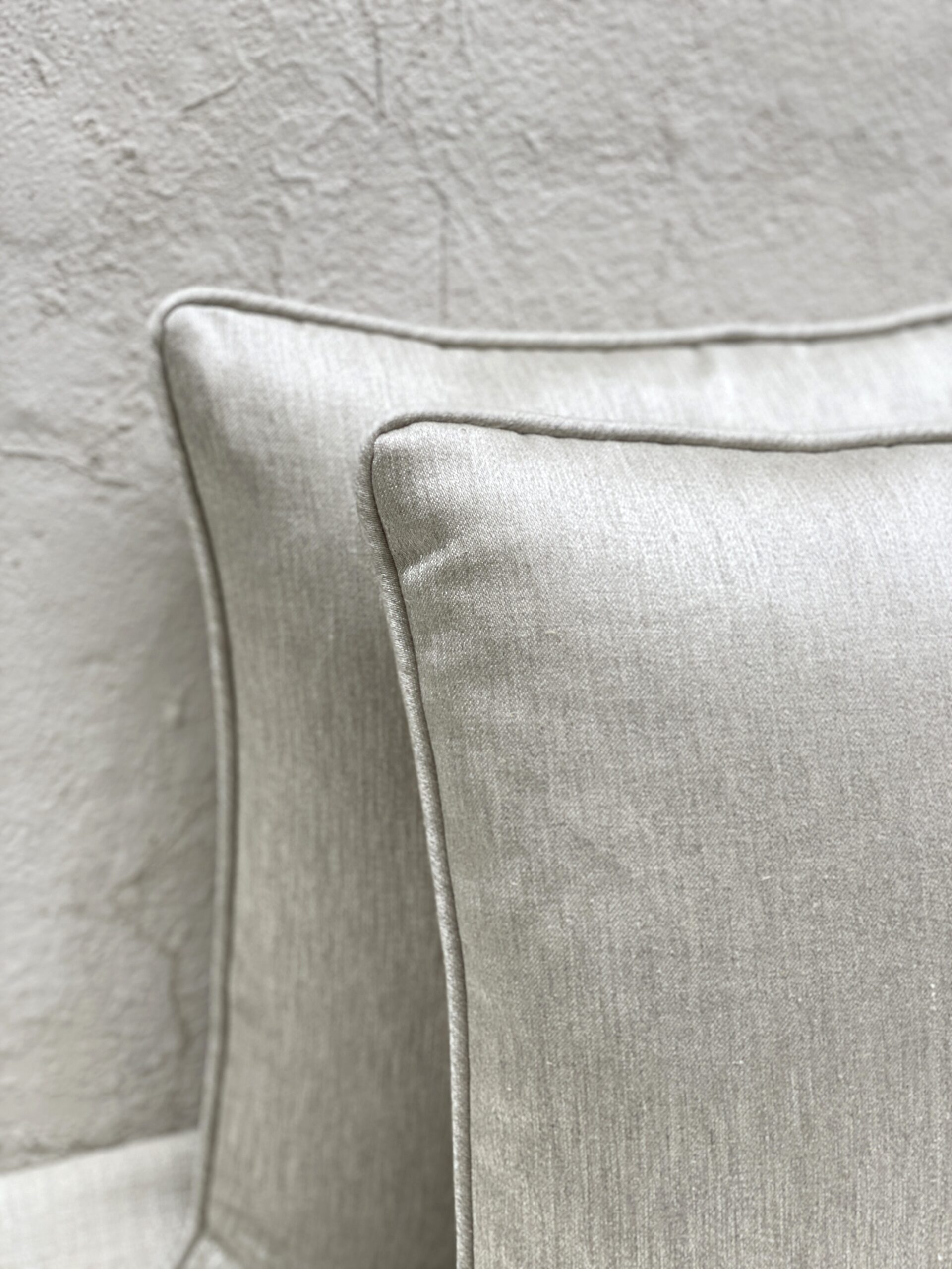 Black Edition Chiaro Pillows