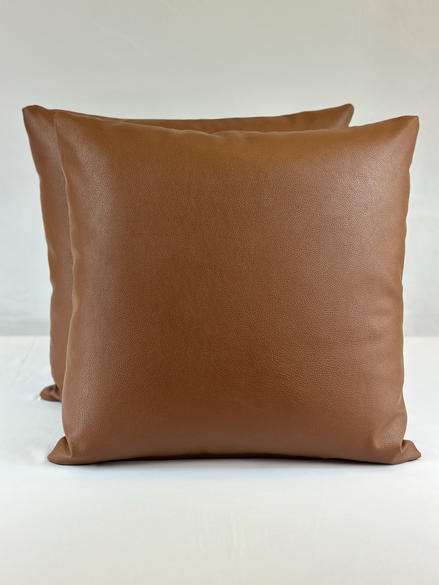 Maxwell Fabrics,Vesper Pillows