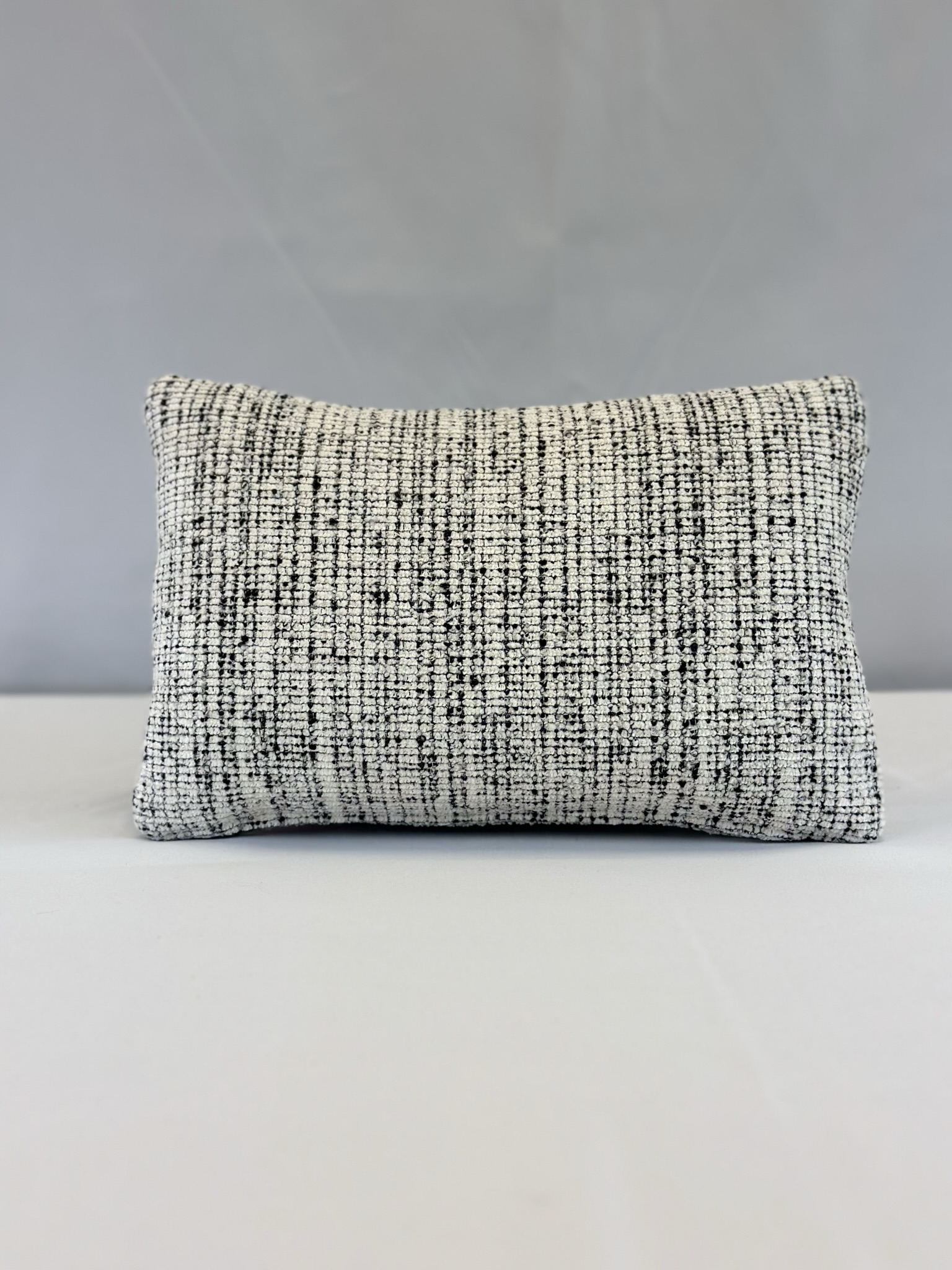 ZINC Selwyn Pillows