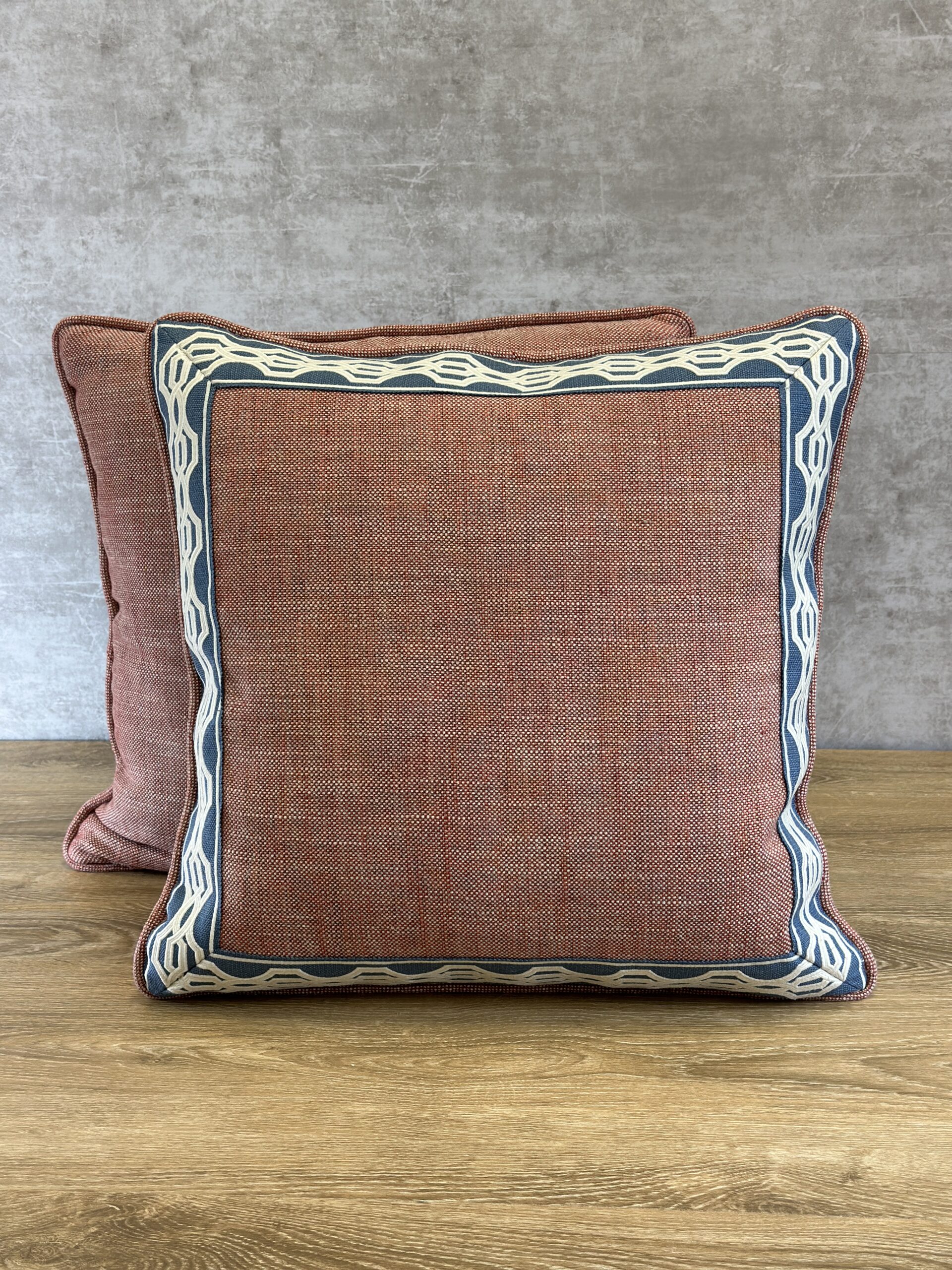 Colefax & Fowler Appledore – Samuel & Sons Pillows