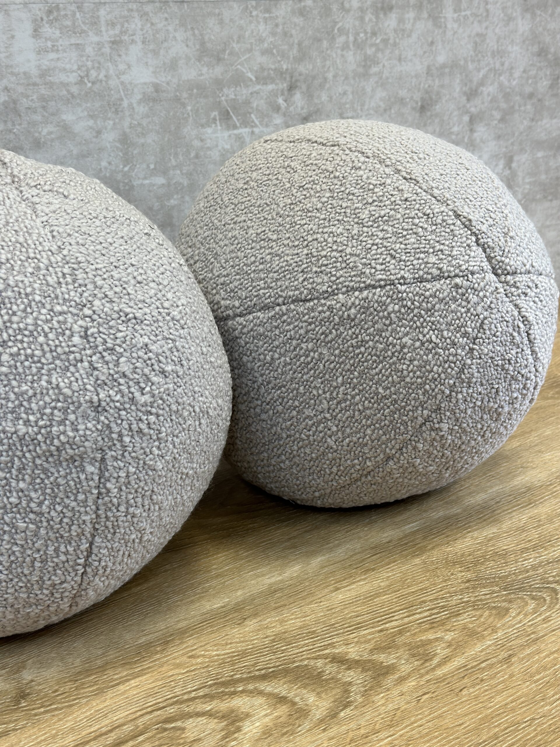 Knoll North Island Pillows