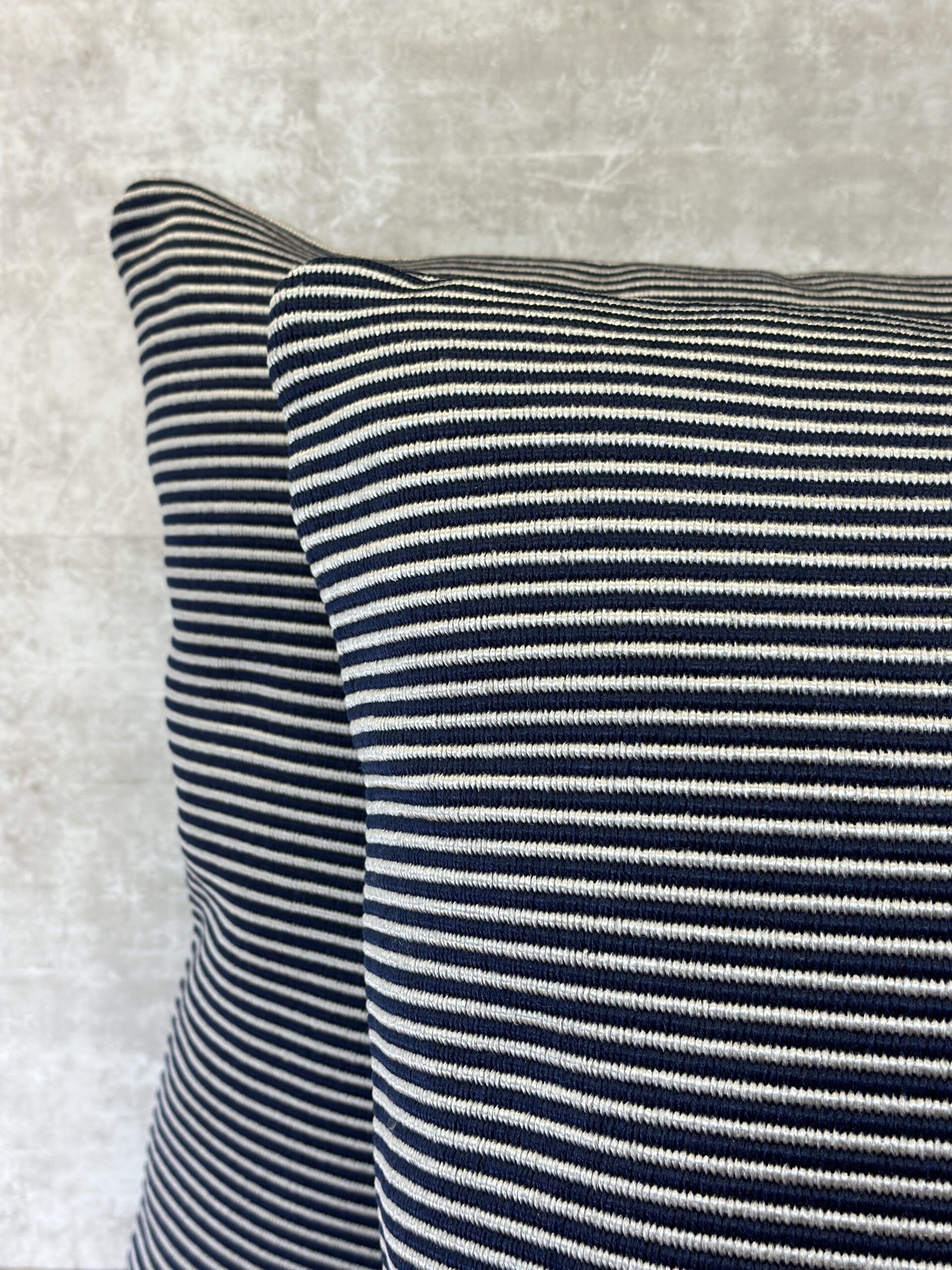 Zinc Spadillo Pillows