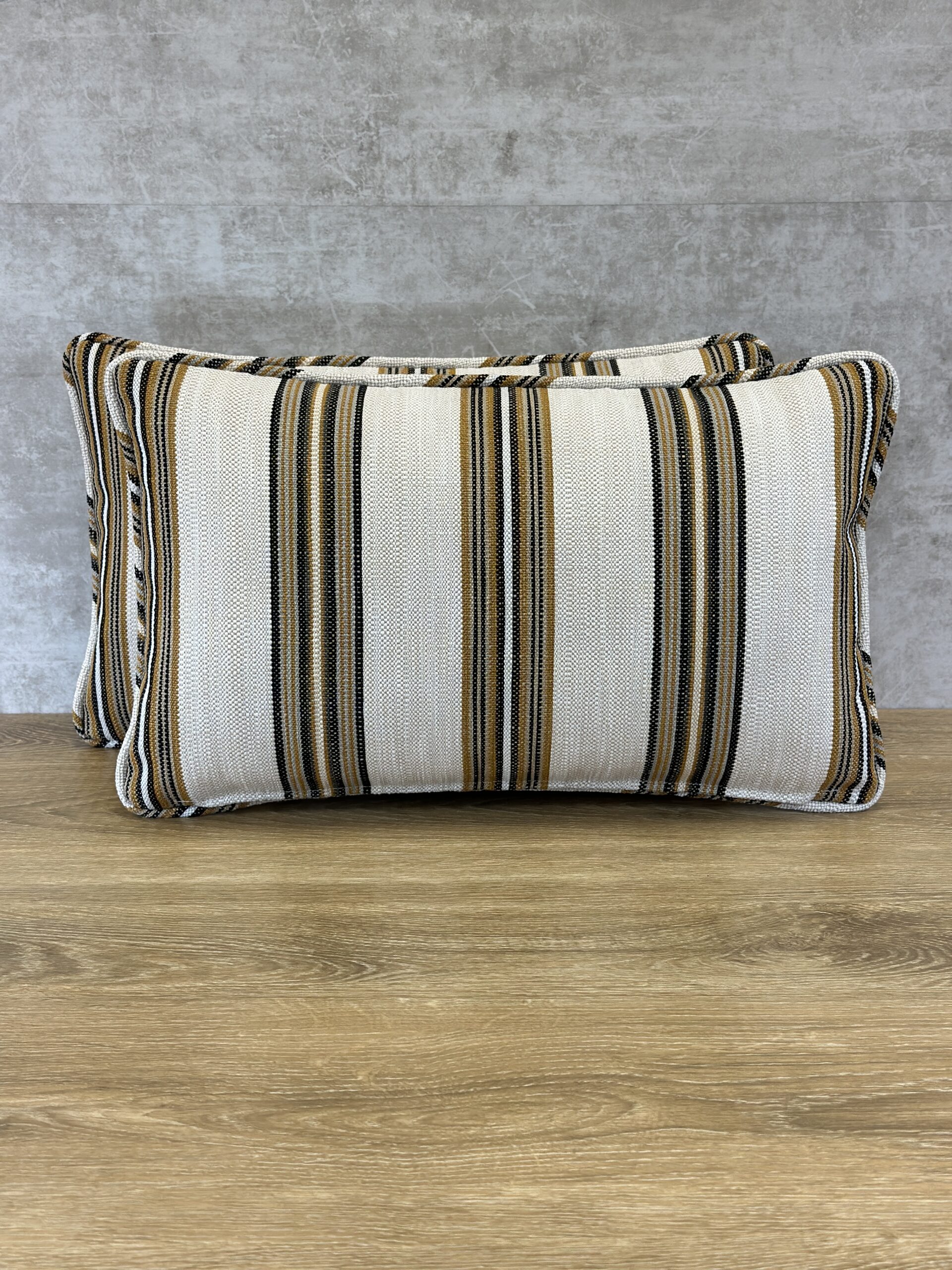 Pollack Glasgow Pillows