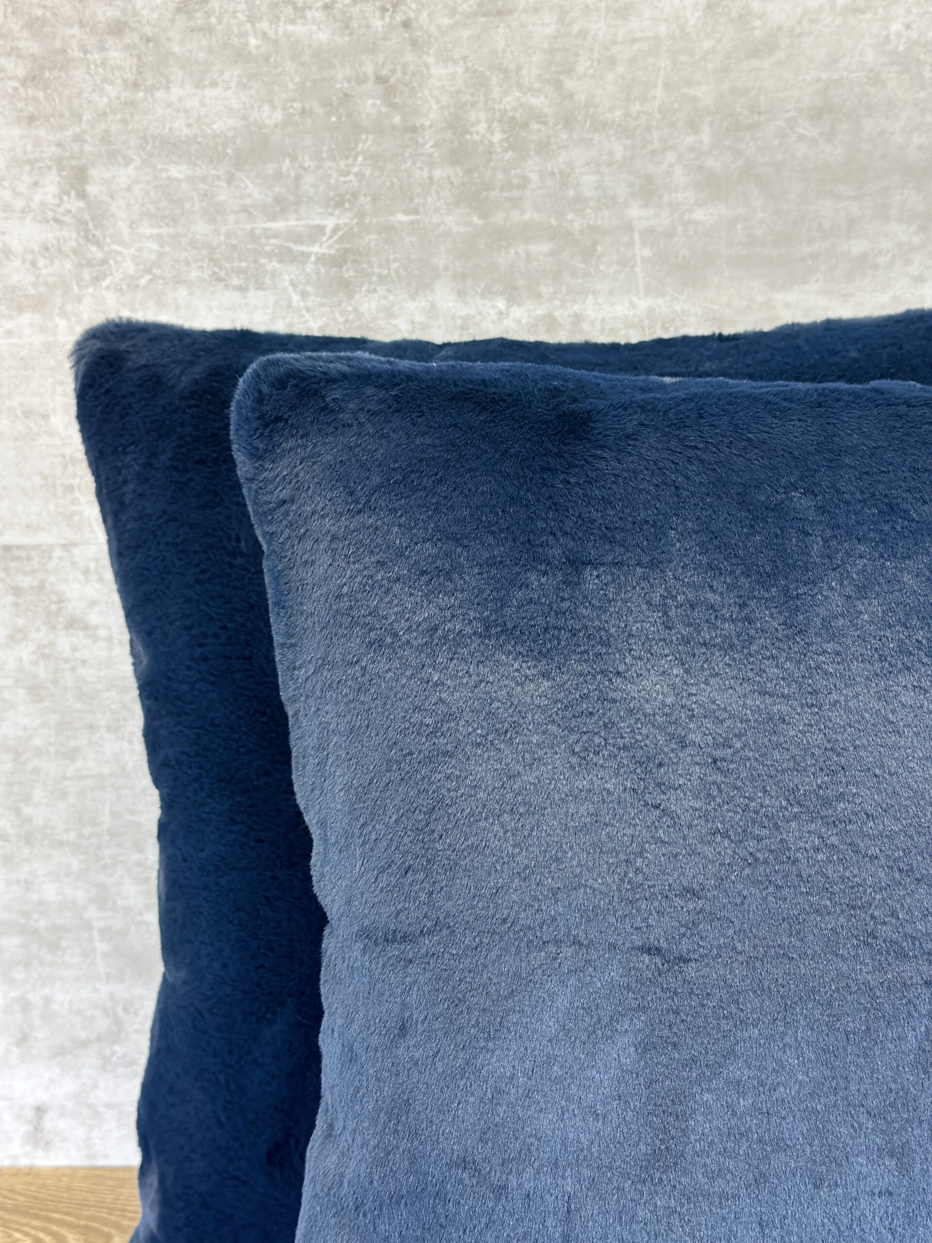 Kravet 34642 Pillows