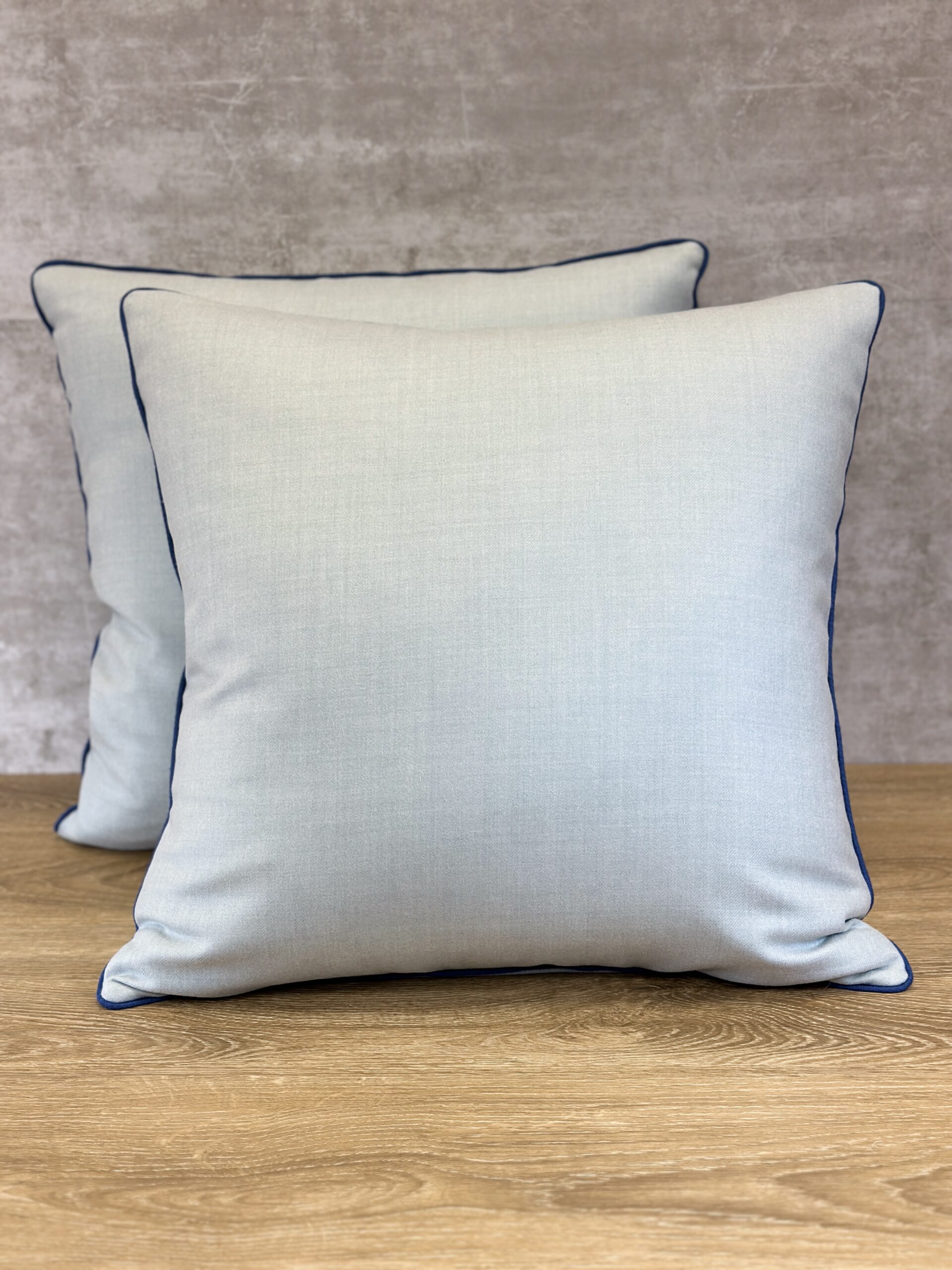 Holland & Sherry Wool Flannel Pillows