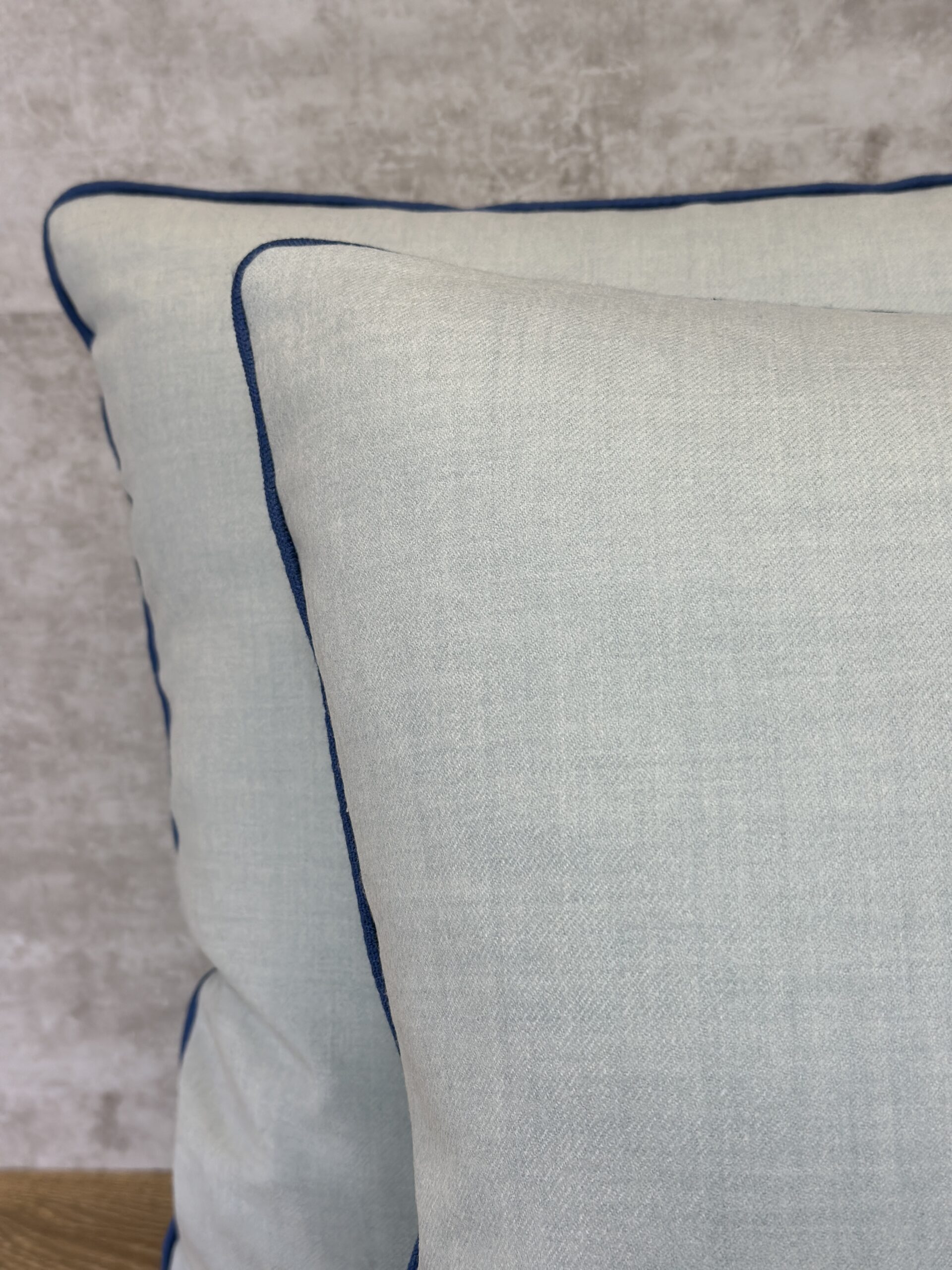 Holland & Sherry Wool Flannel Pillows