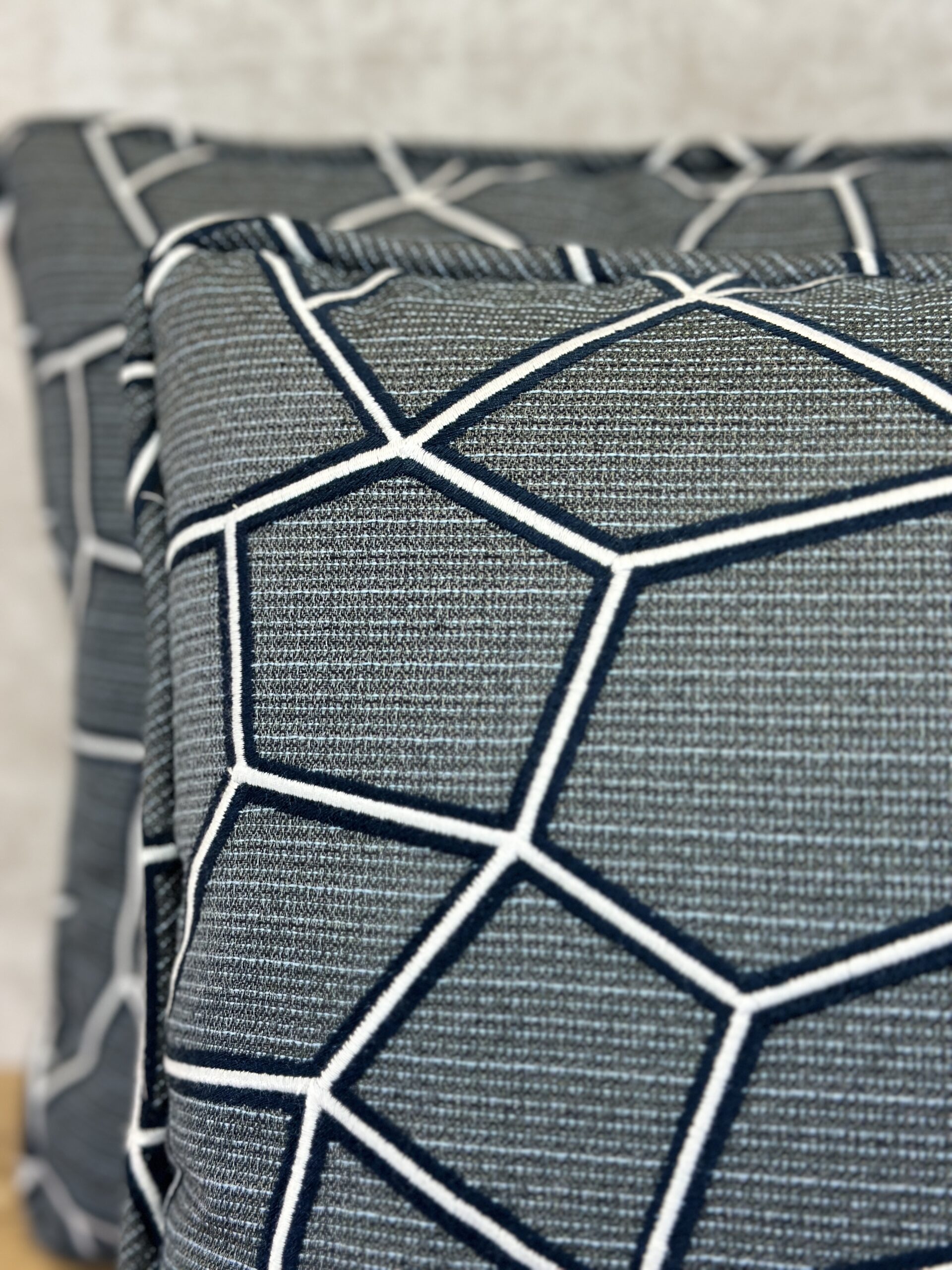 Knoll Arrondissement Pillows