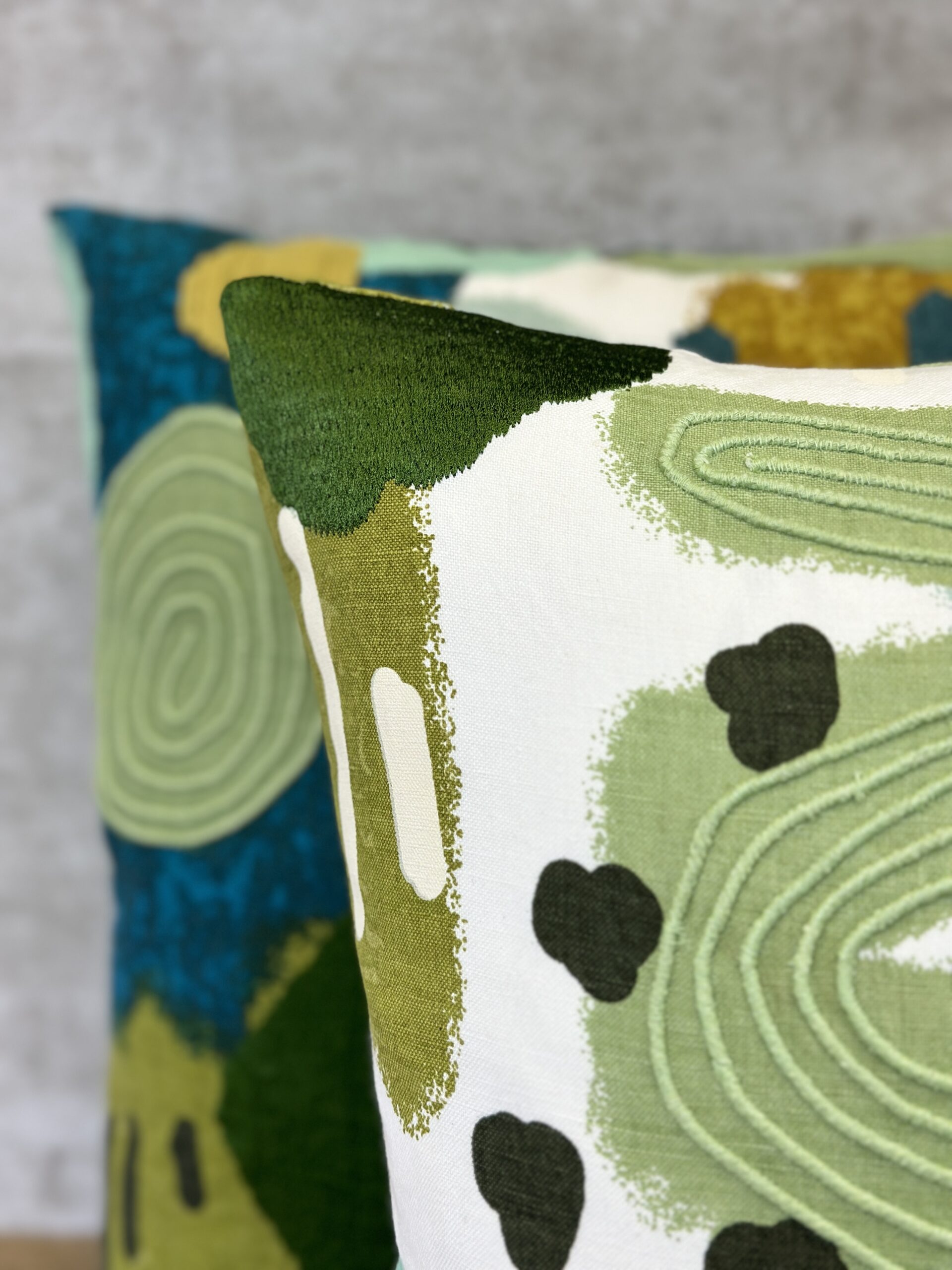 Elitis Carmen Pillows