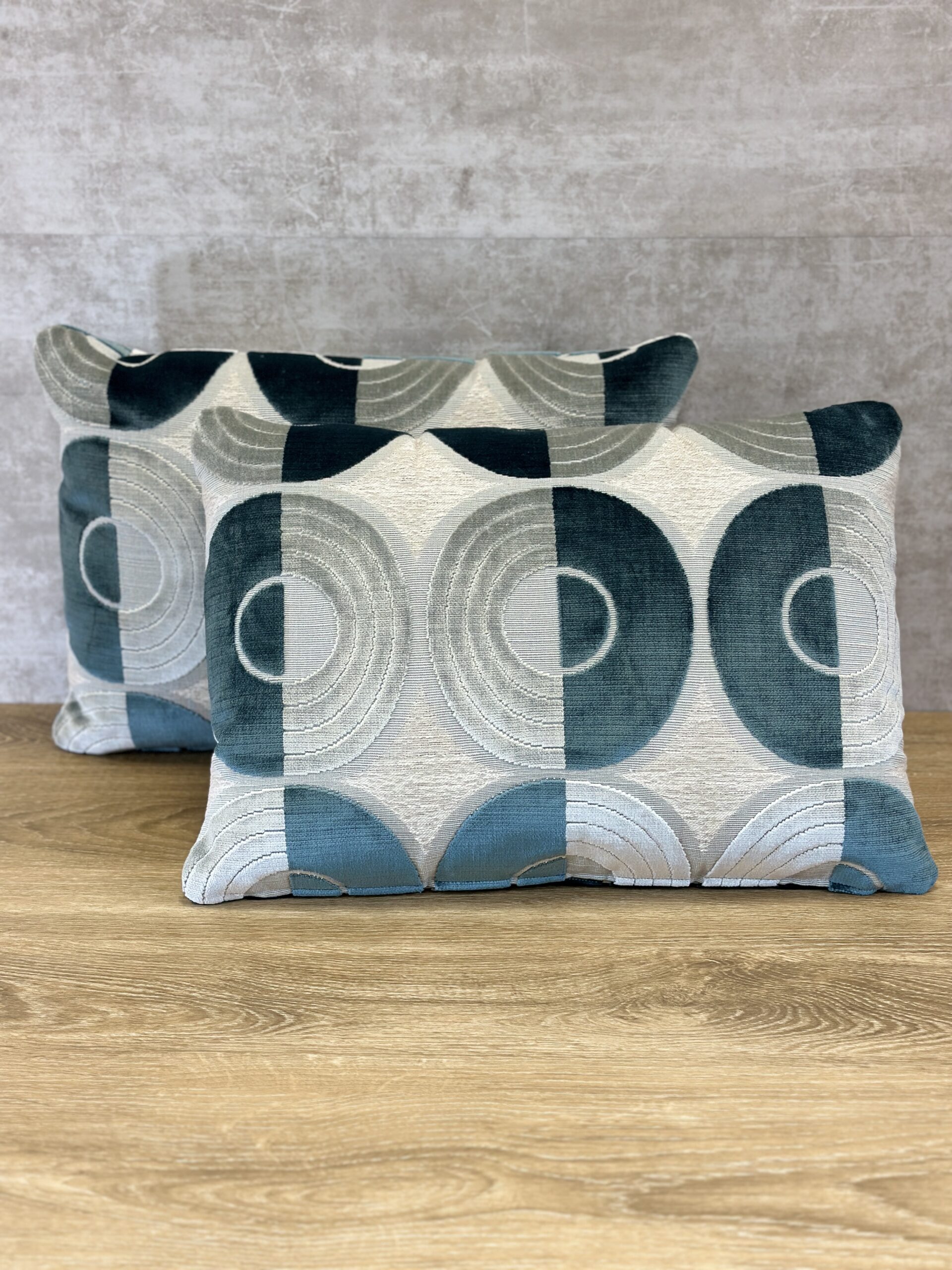 Lelievre Equinox Pillows