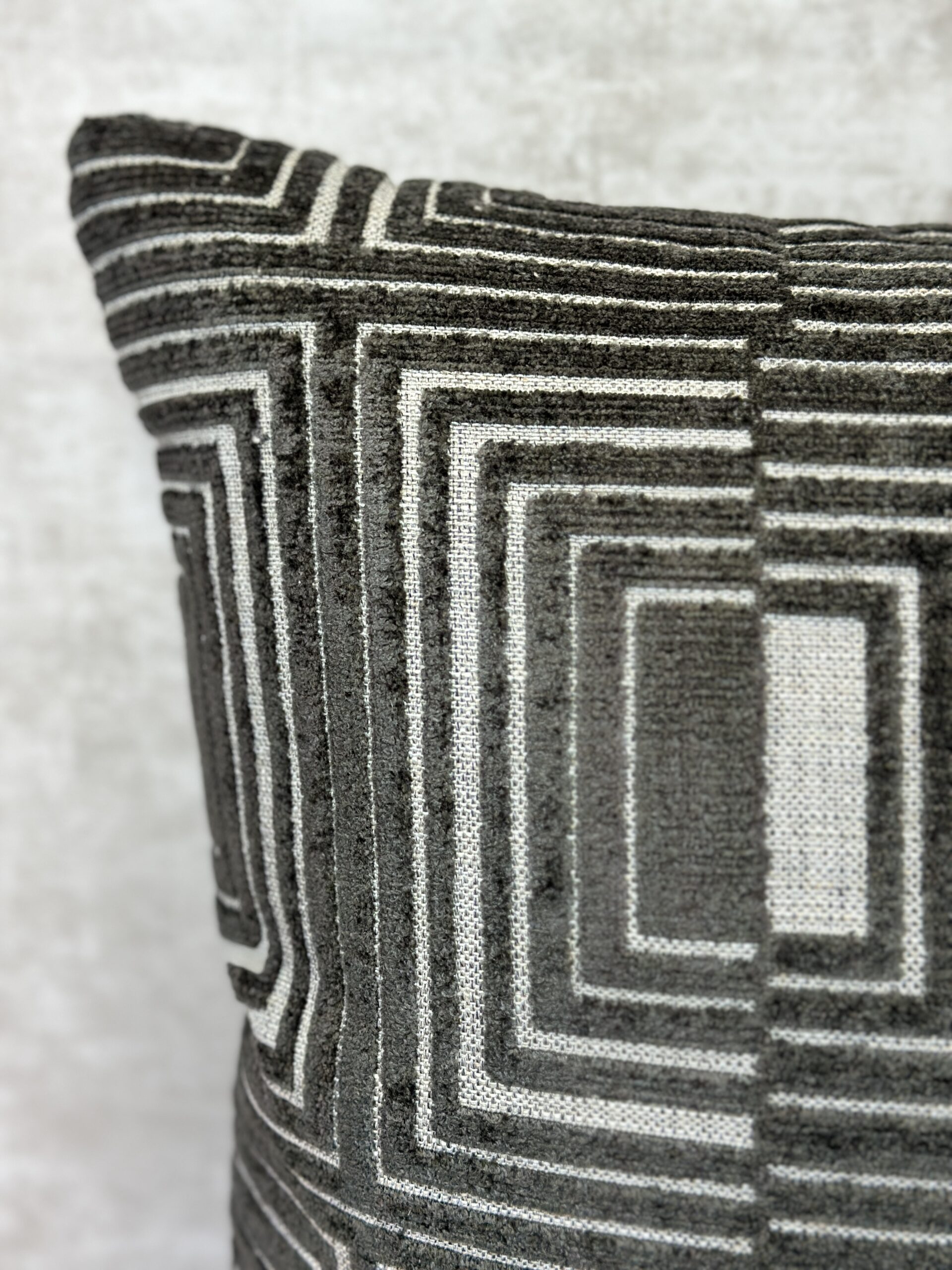 Vanguard Vesta Pillows
