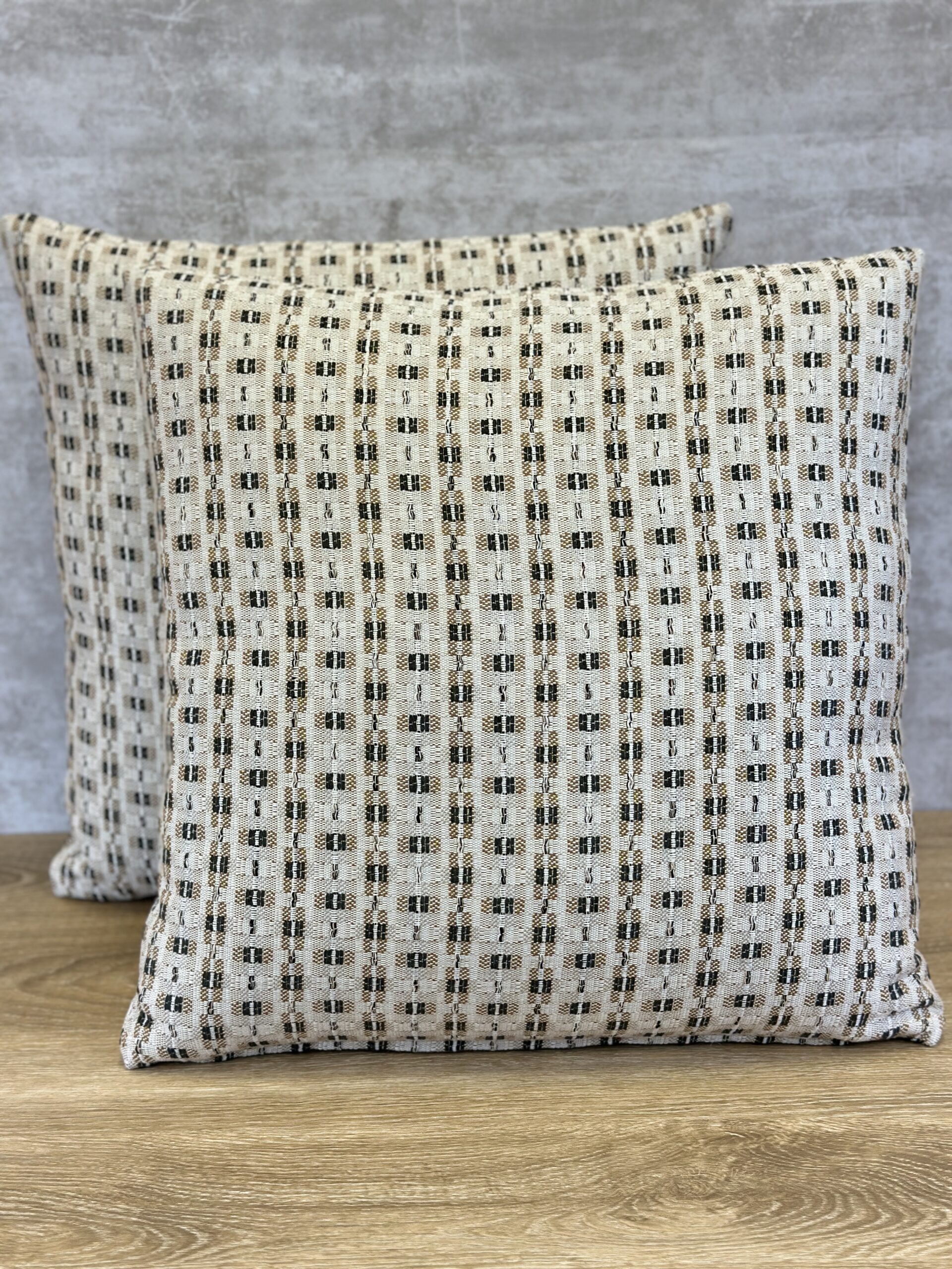 Anna Elisabeth S5606 Pillows