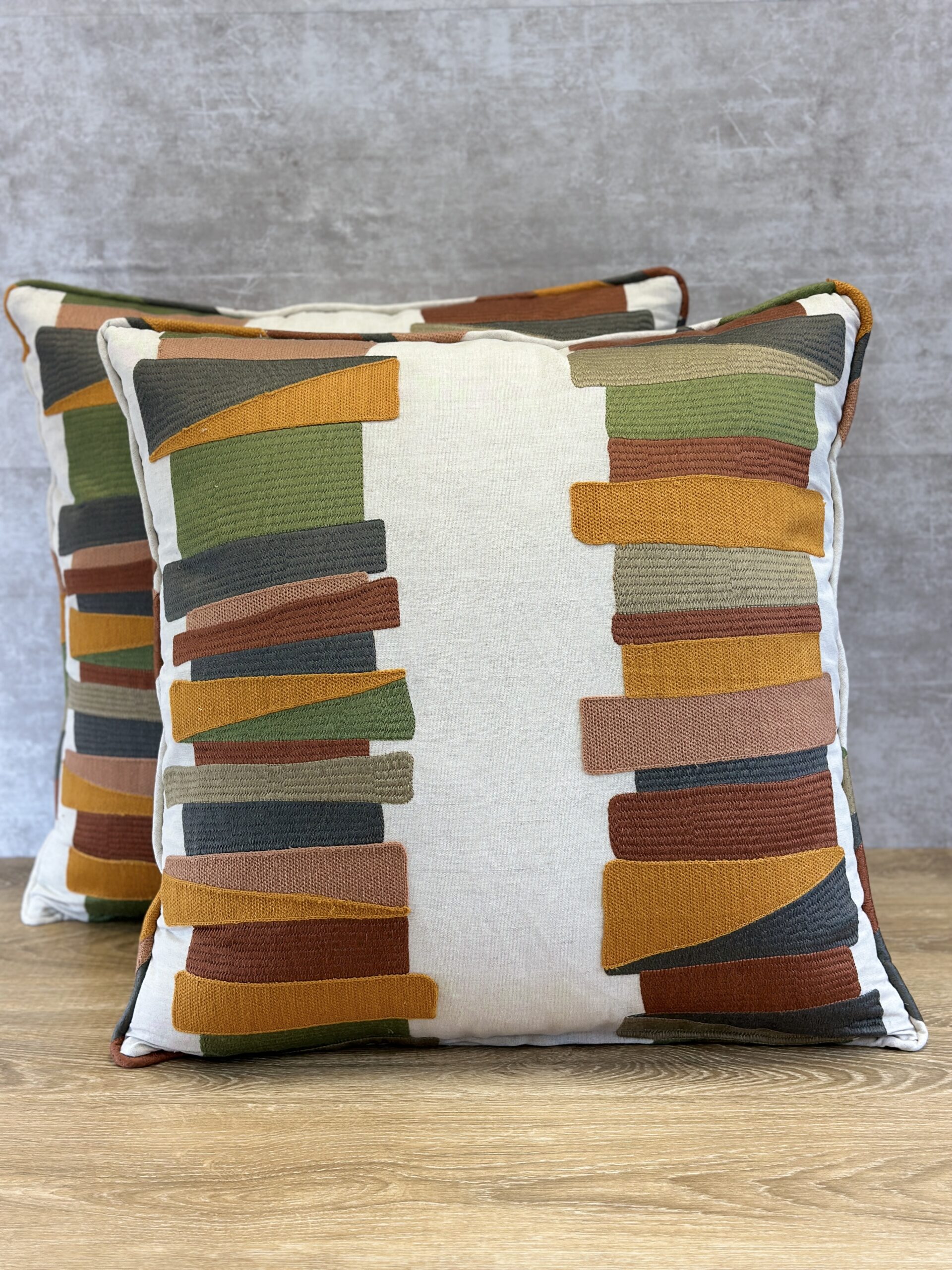 Casamance Valvidia Pillows