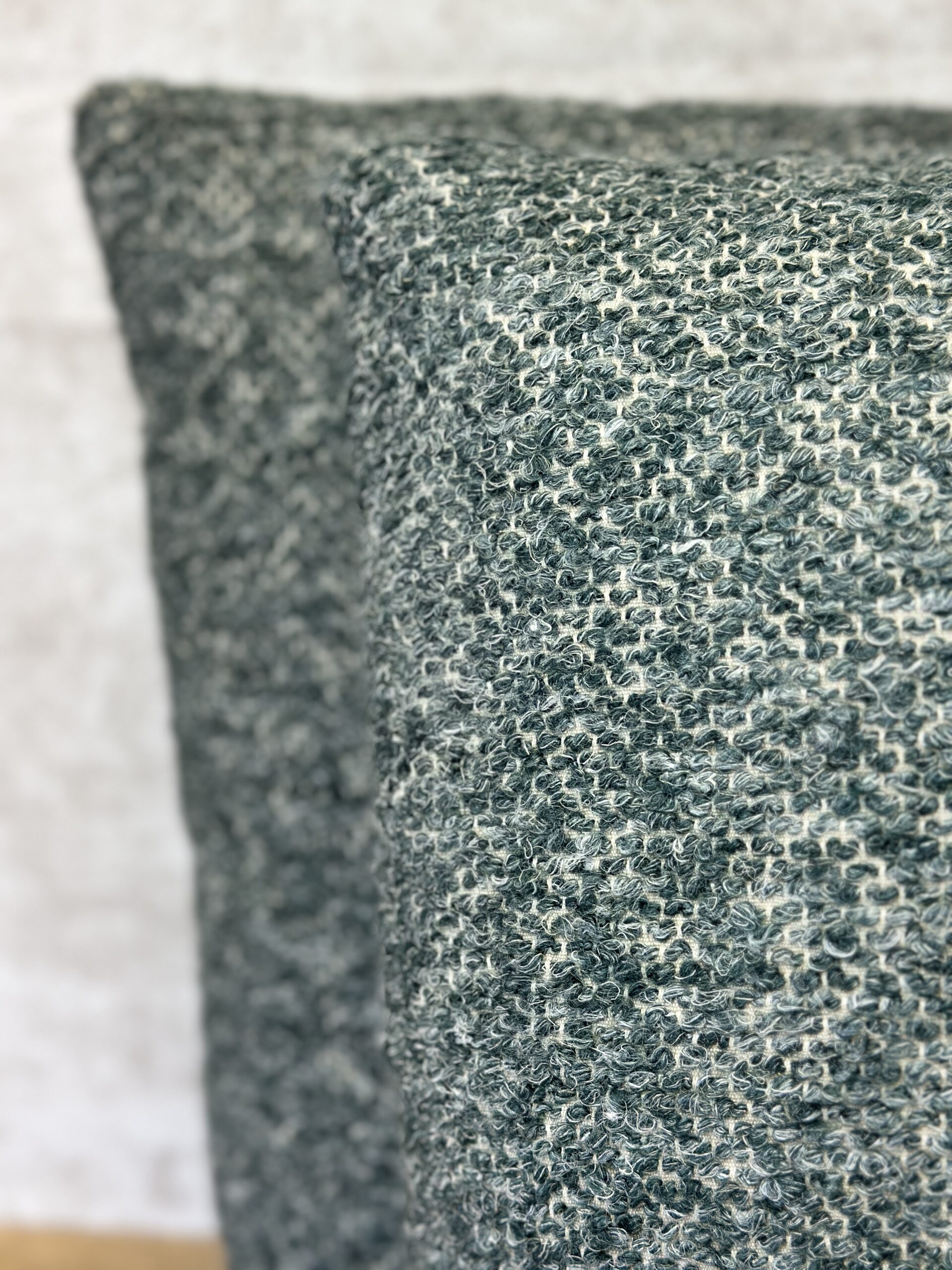 Stroheim Loburn Boucle Pillows