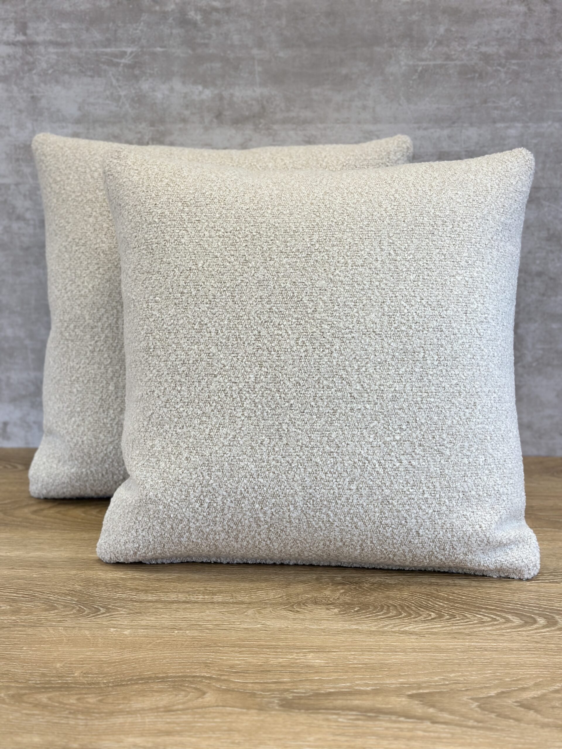 Rogers & Goffigon Fleece Pillows