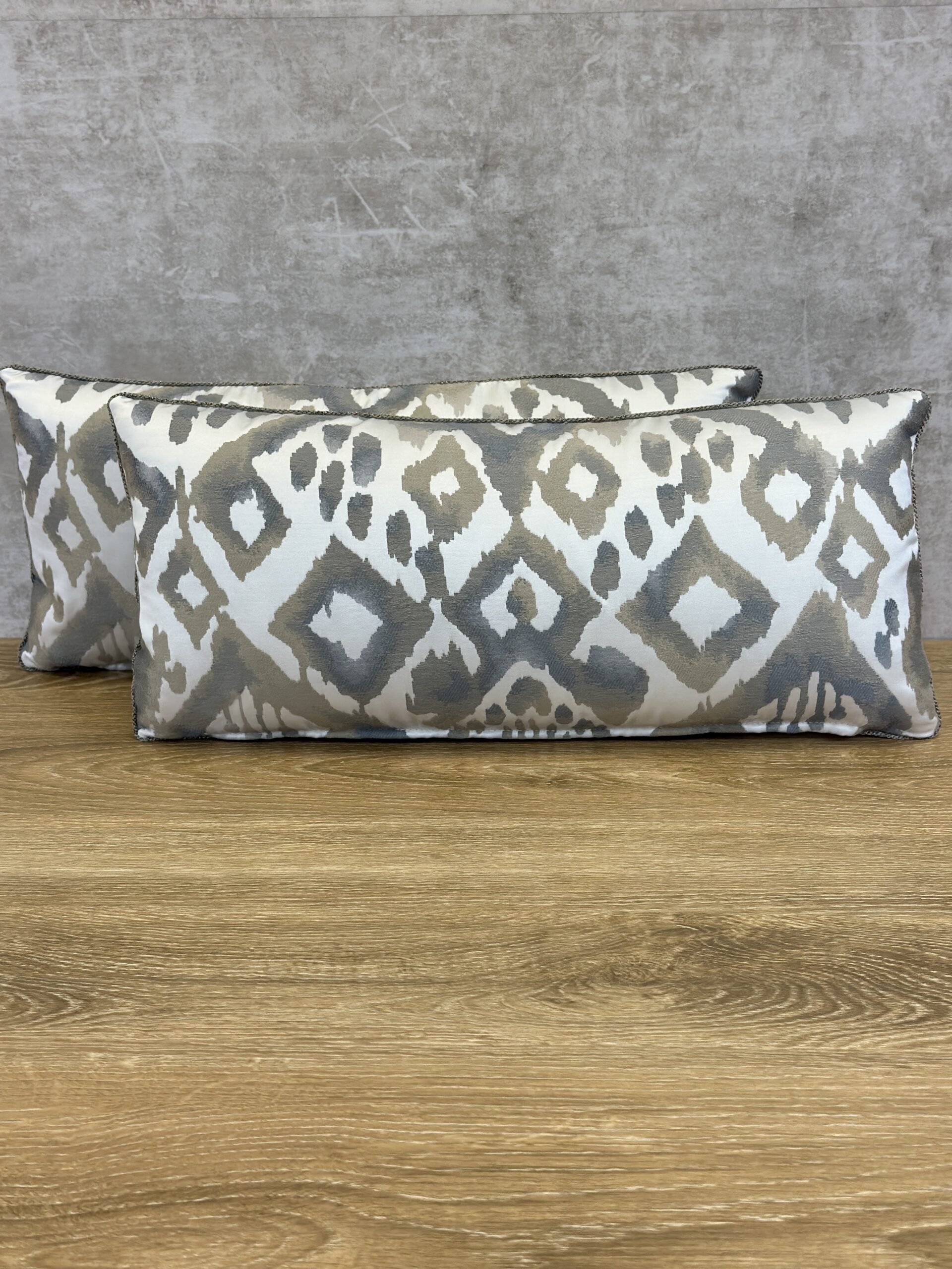 ZINC Tracino Pillows