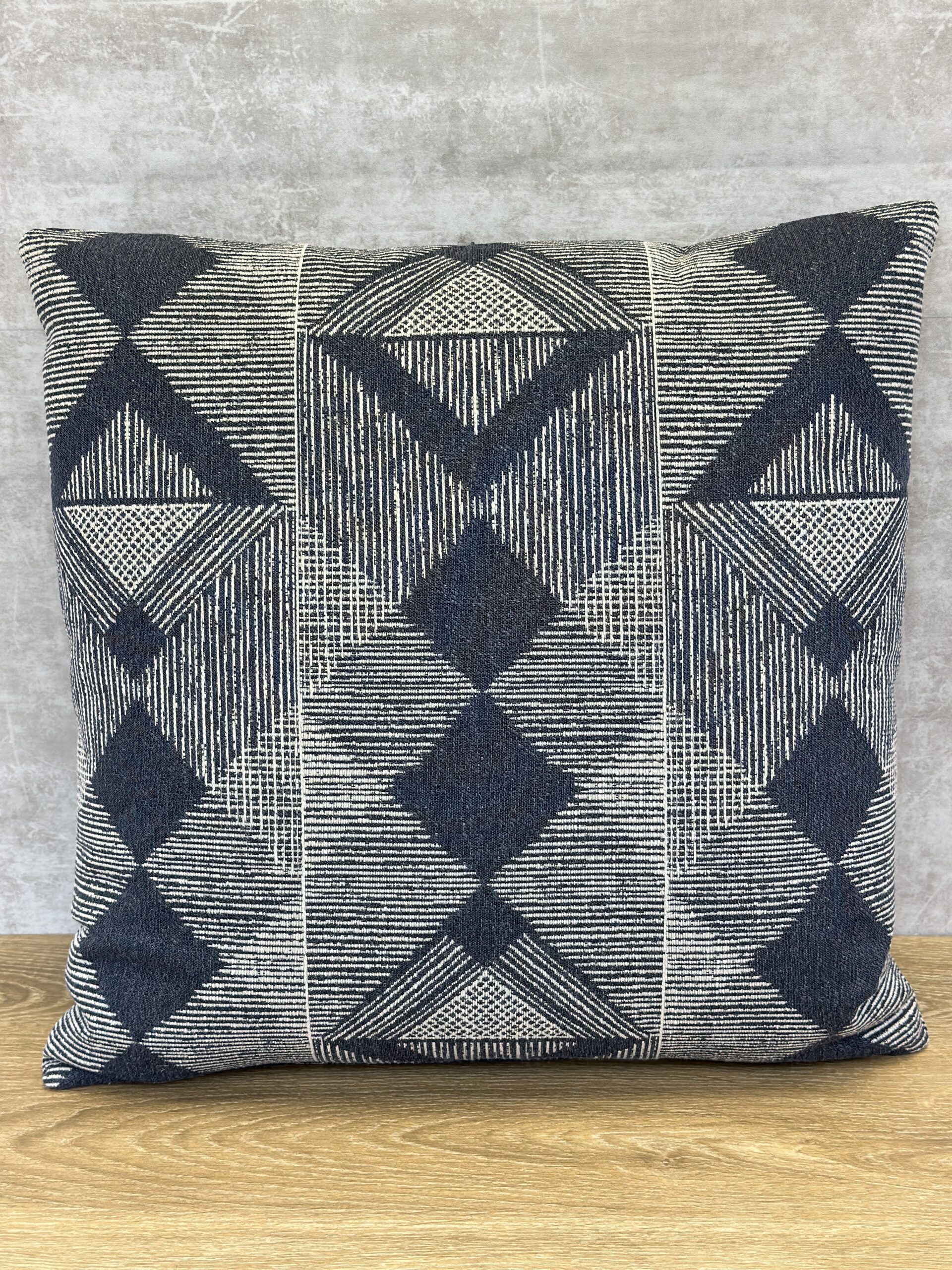 Kravet 35578 Pillows