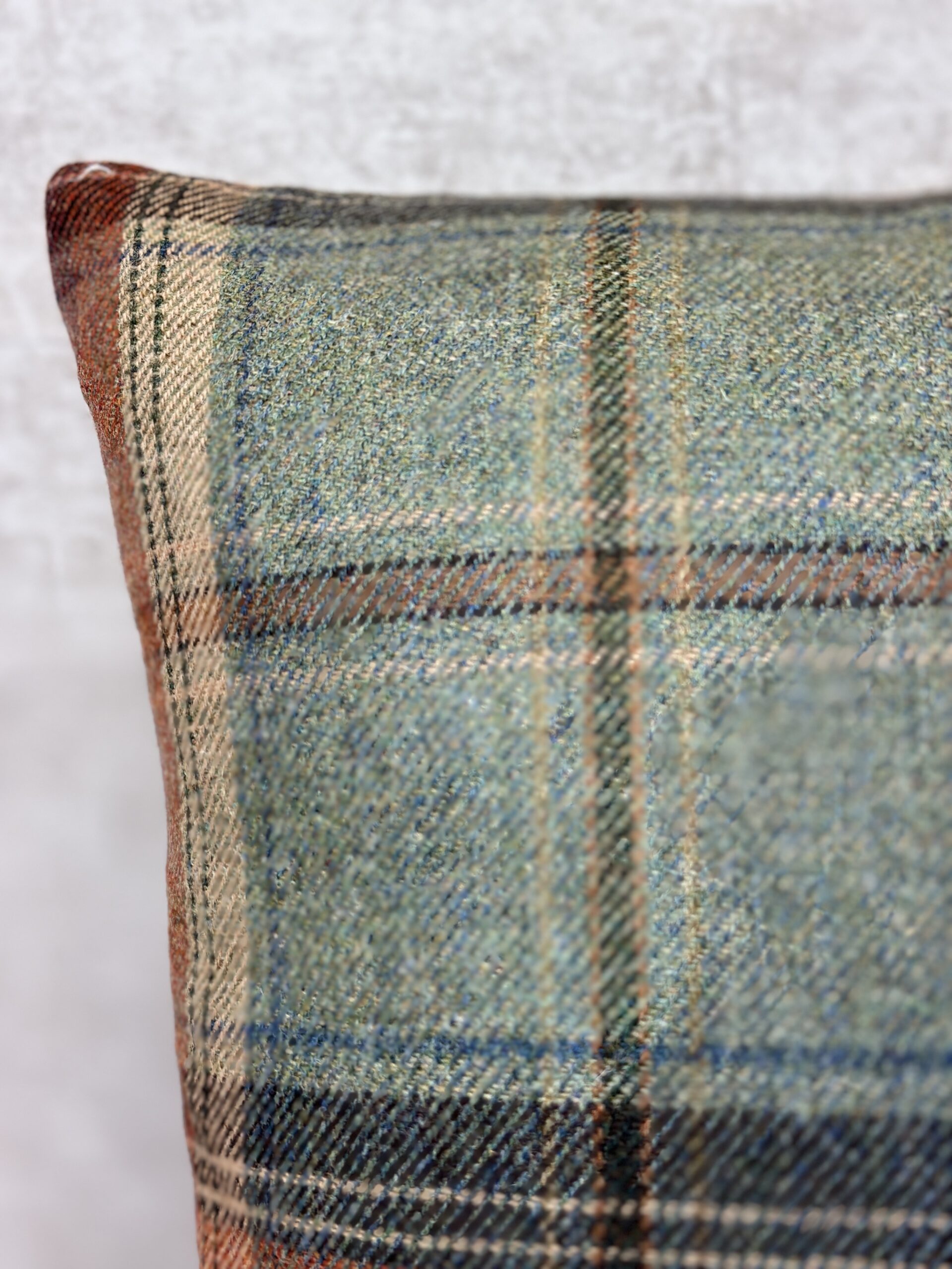 Colefax & Fowler Golloway Plaid Pillows