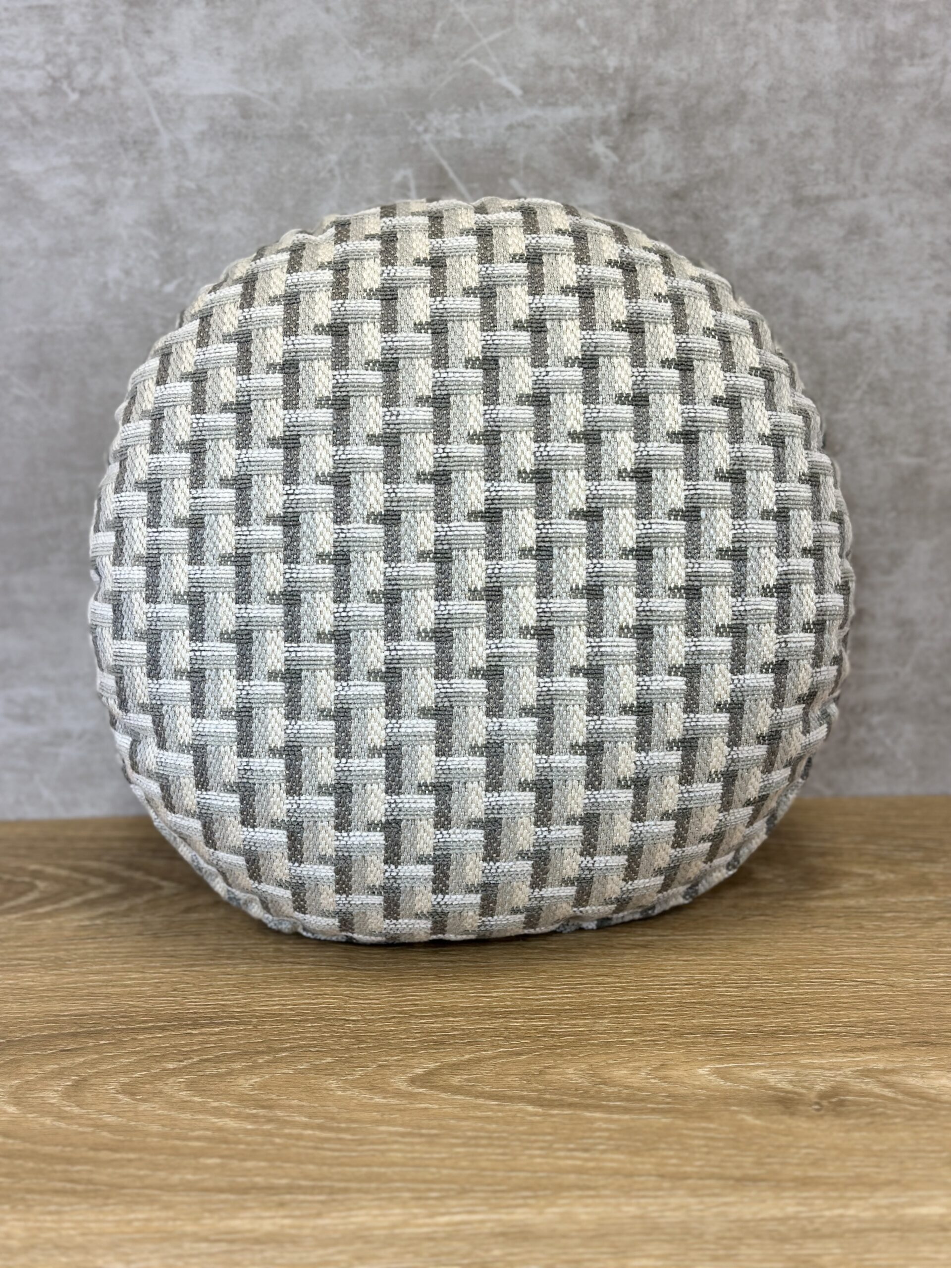 Fabricut Labirinto Pillows