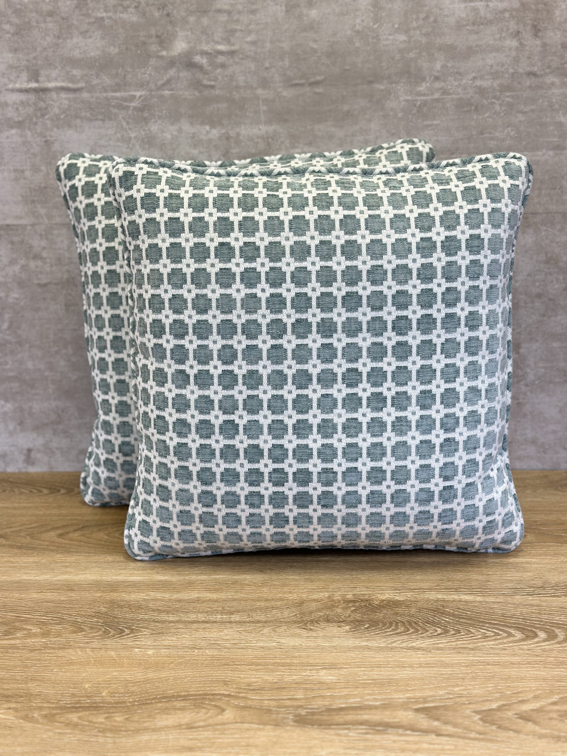 Thibaut Appolo Pillows