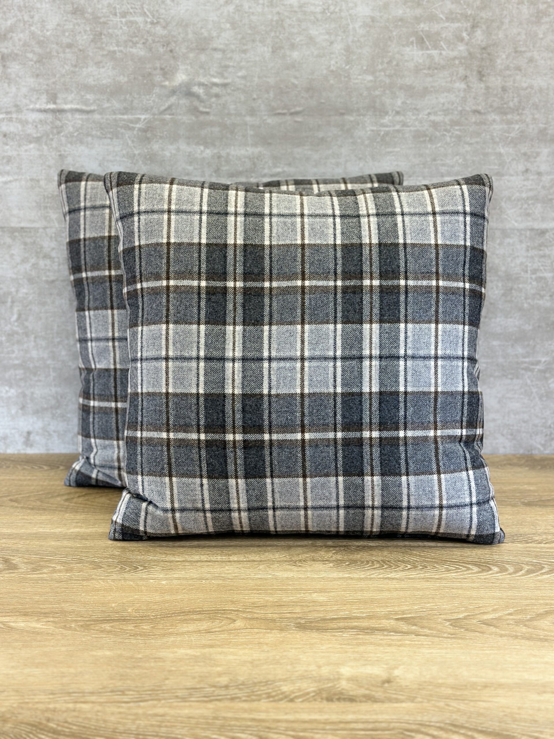Fabricut Esquire Pillows