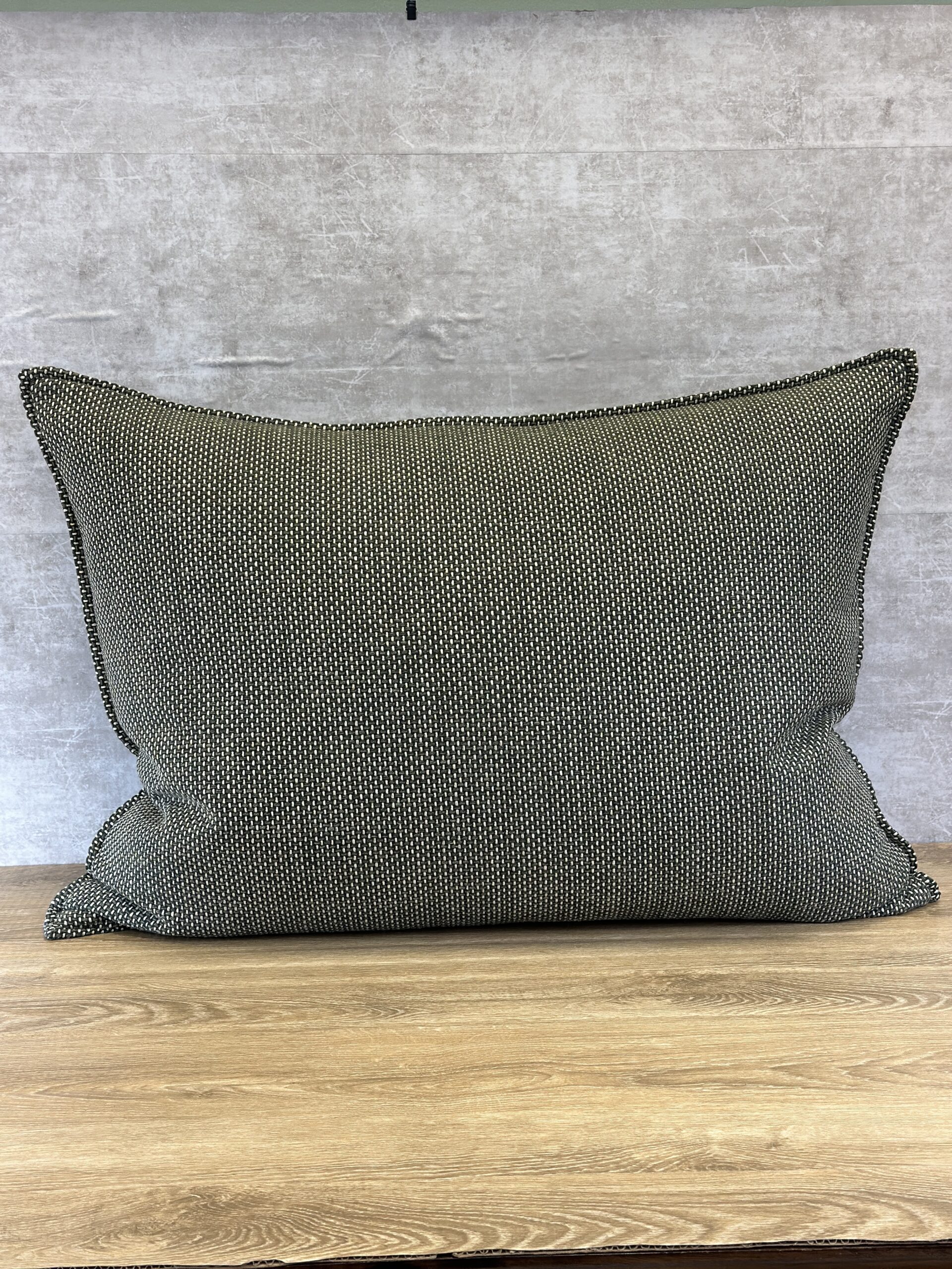 Metaphoes Gravity Pillows